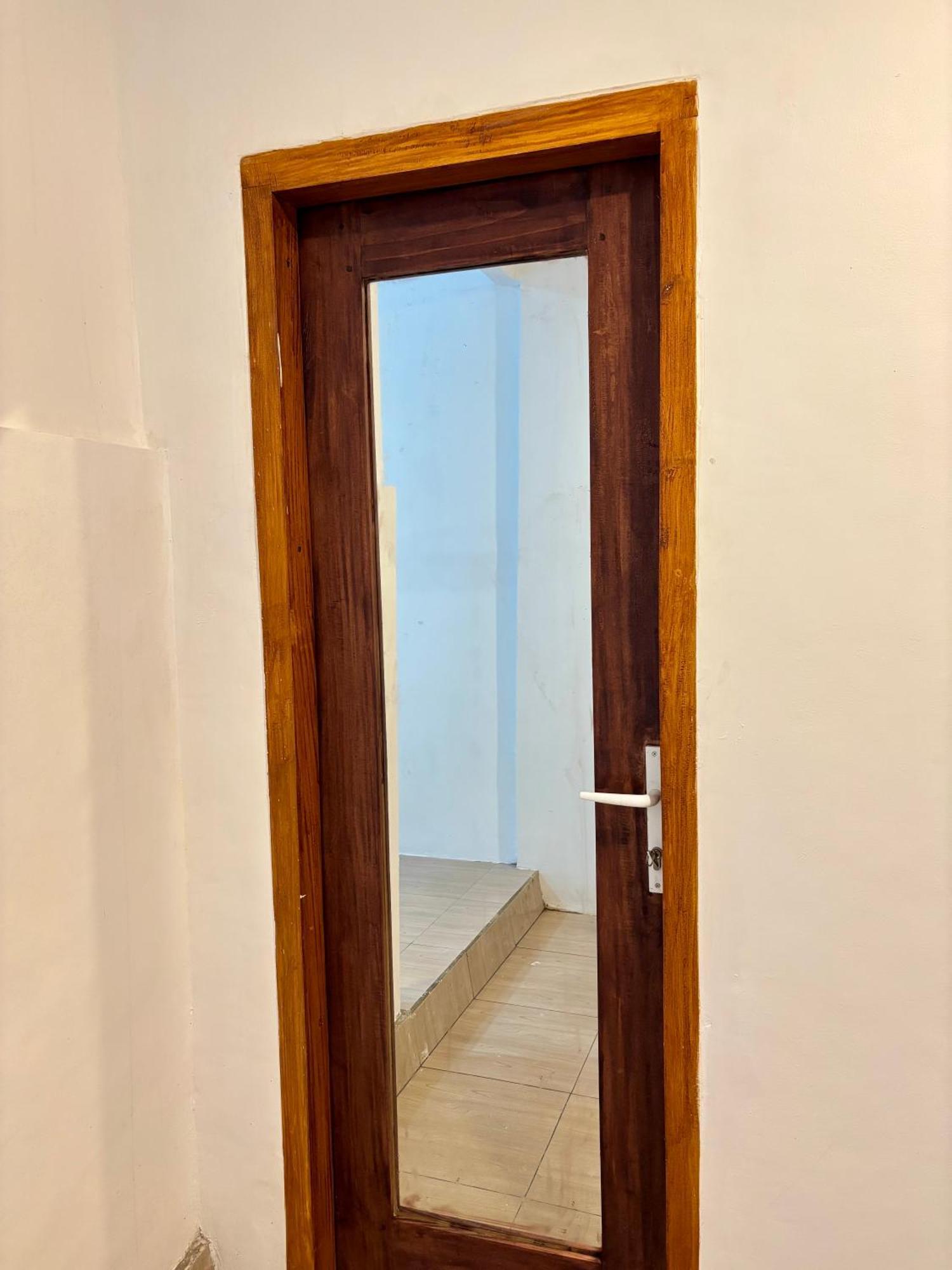 Anjani Larva Cottage - Homestay And Eatery 세나루 외부 사진