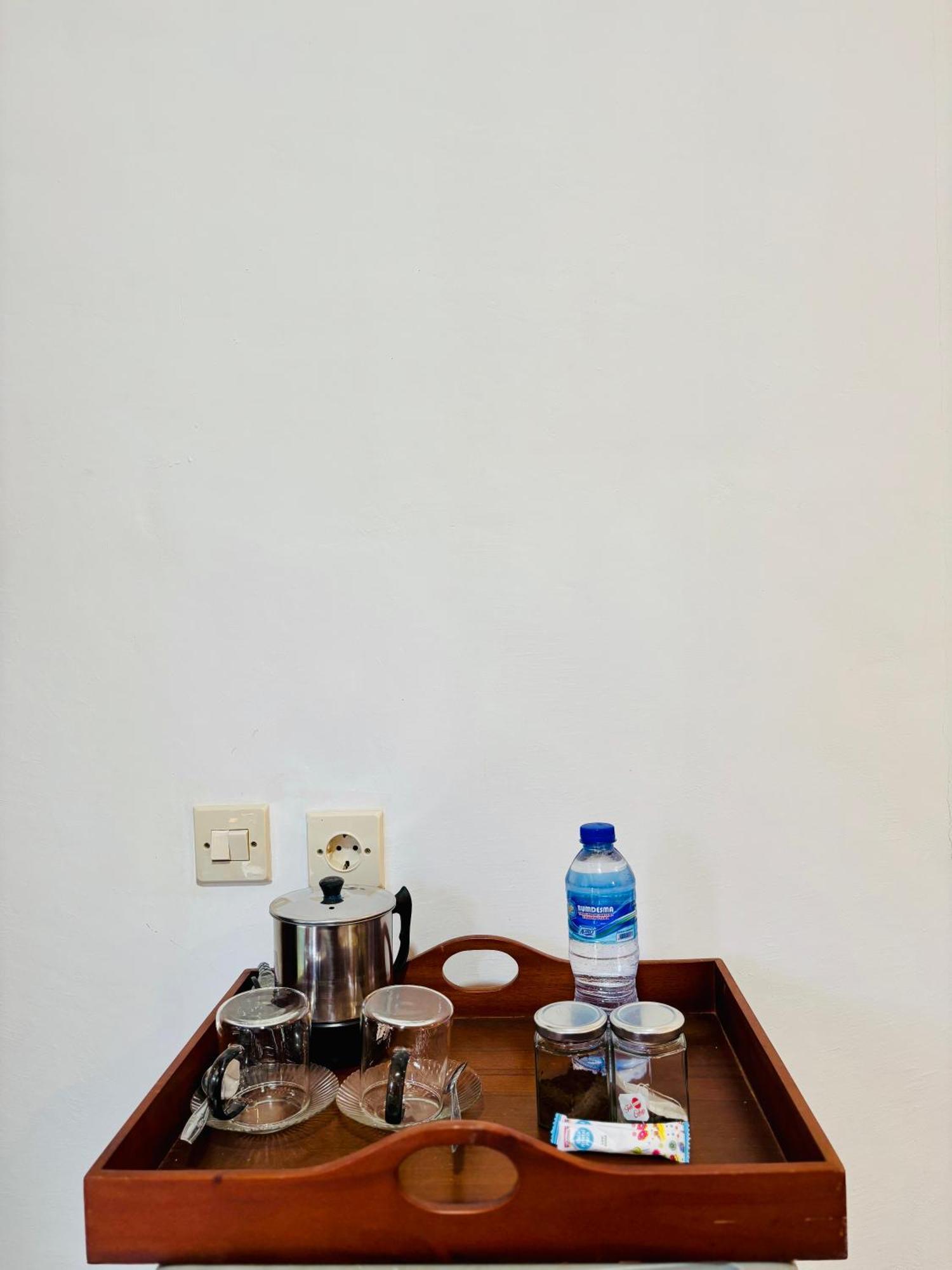 Anjani Larva Cottage - Homestay And Eatery 세나루 외부 사진